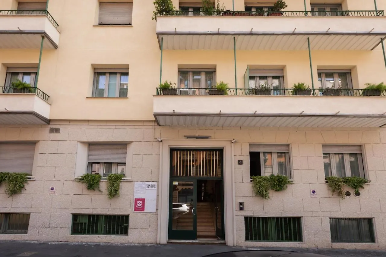 Gaffurio Apartments Milan 0*,